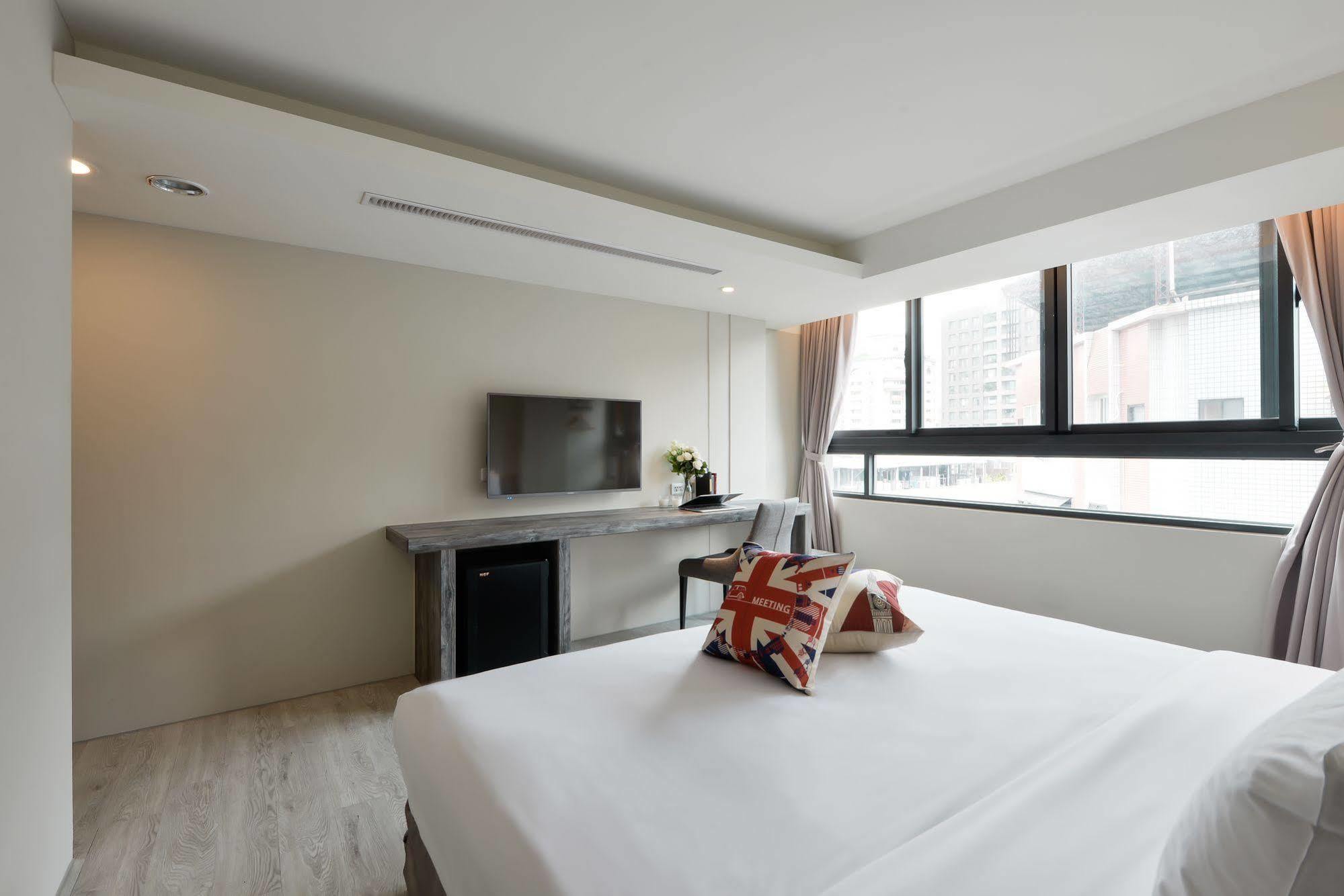 Taichung Amour Hotel Exterior photo